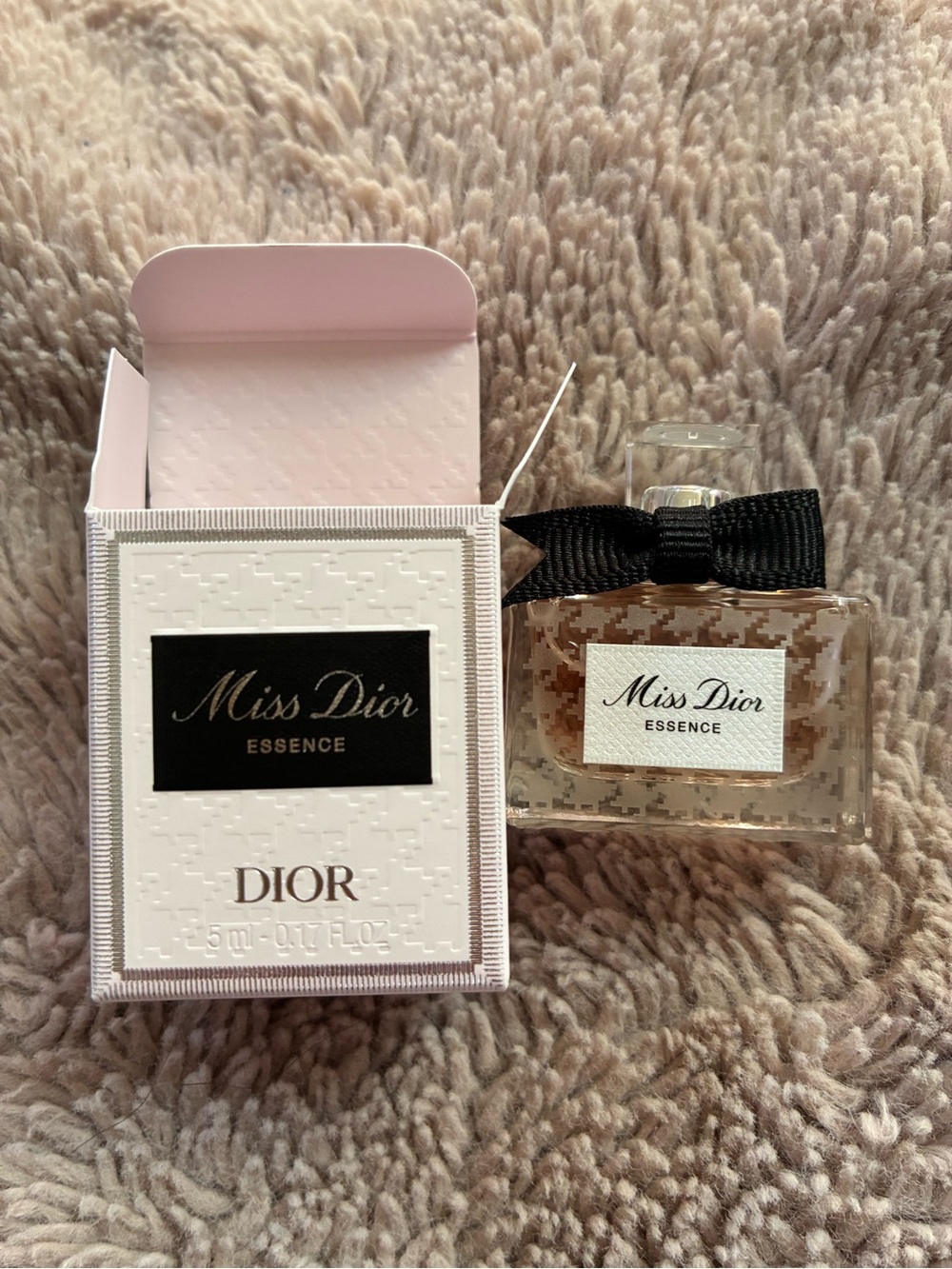 Miss Dior Essence 5ml dabber